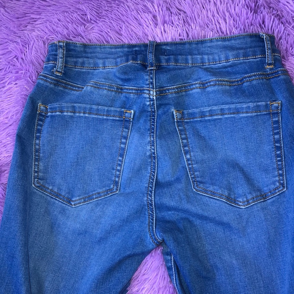 Jeans - Picture 3 of 4